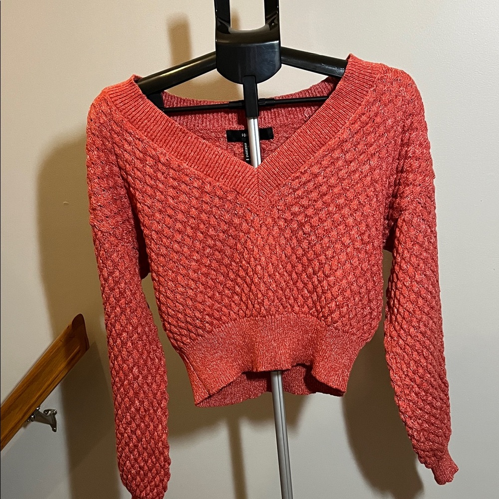 Forever 21 V Neck Cropped Sweater - Size Small